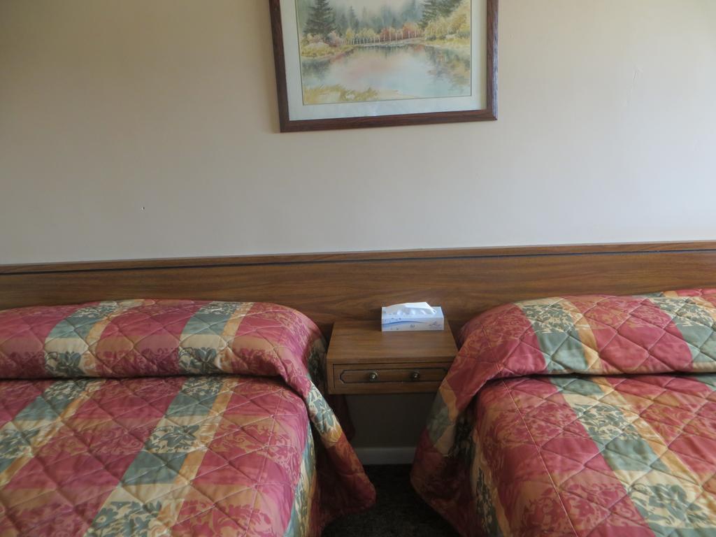 Capri Motel Скотсблъф Стая снимка